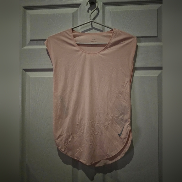 Nike Dry Fit Top - Picture 2 of 6